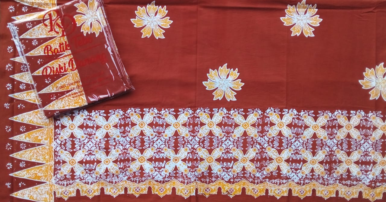 Batik Motif Bunga Warna Merah